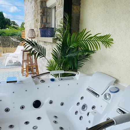 Apartamento Vue Cité, Balnéo Privée, Clim, Jardin, Parking Gratuit